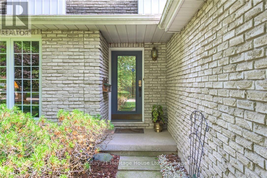 243 TATLOCK COURT