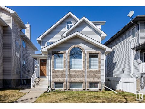8850 92 ST NW Edmonton AB T6C3R1