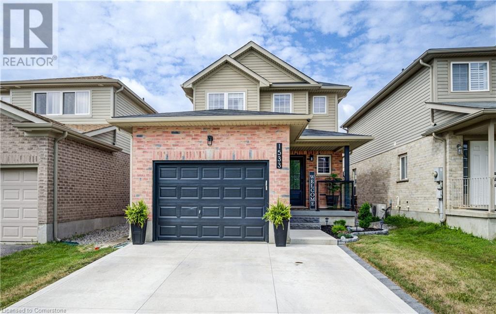 1533 OLD ZELLER Drive