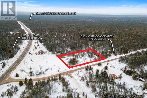 17 DYERS BAY ROAD Northern Bruce Peninsula ON N0H1Z0