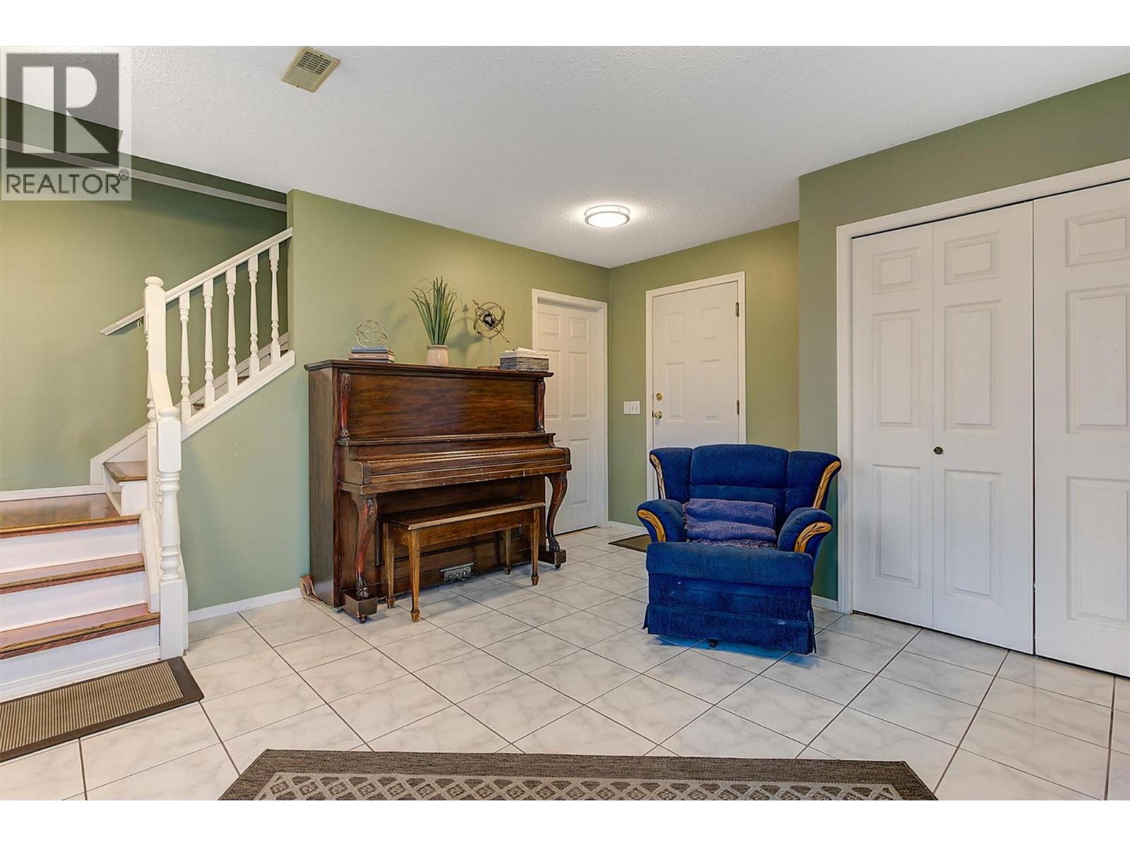 213 Drysdale Boulevard