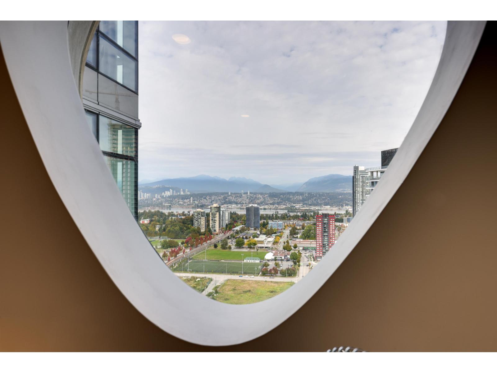 3301 13495 CENTRAL AVENUE