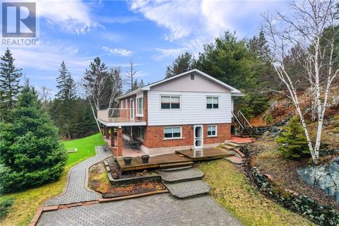 26 Horseshoe Lake Road Sudbury ON P3E4N1