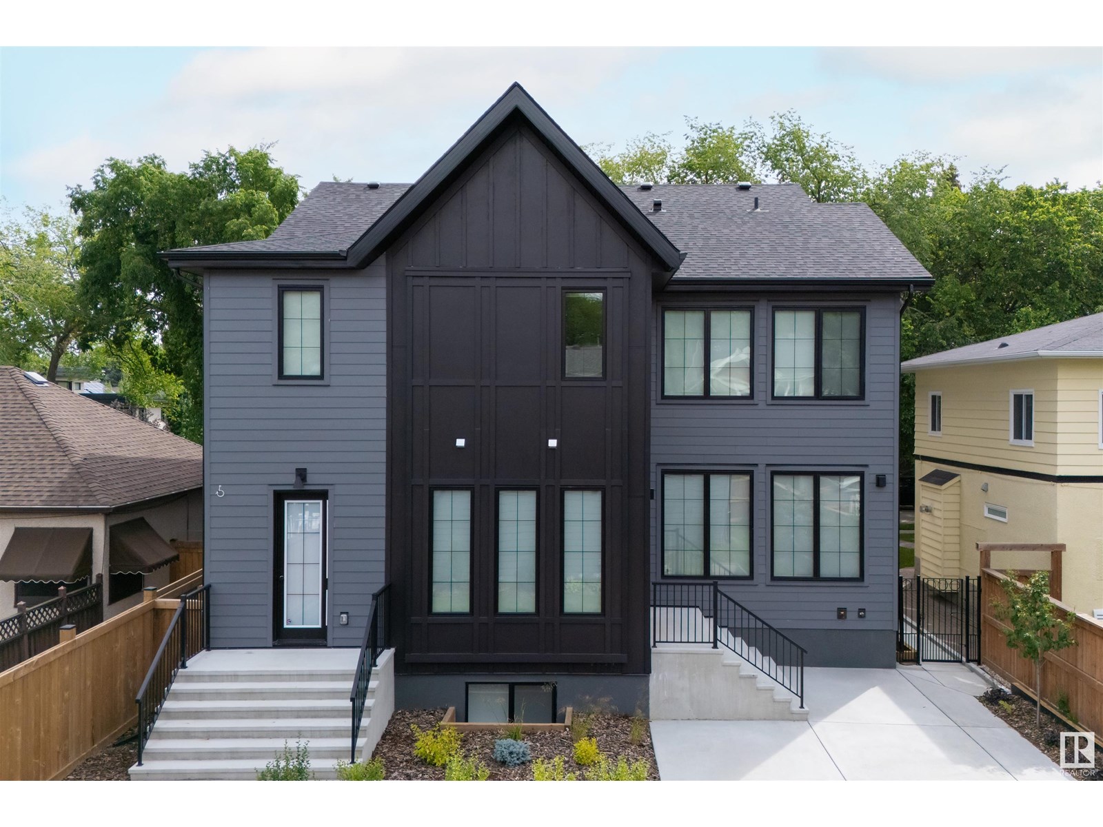10522 134 ST NW