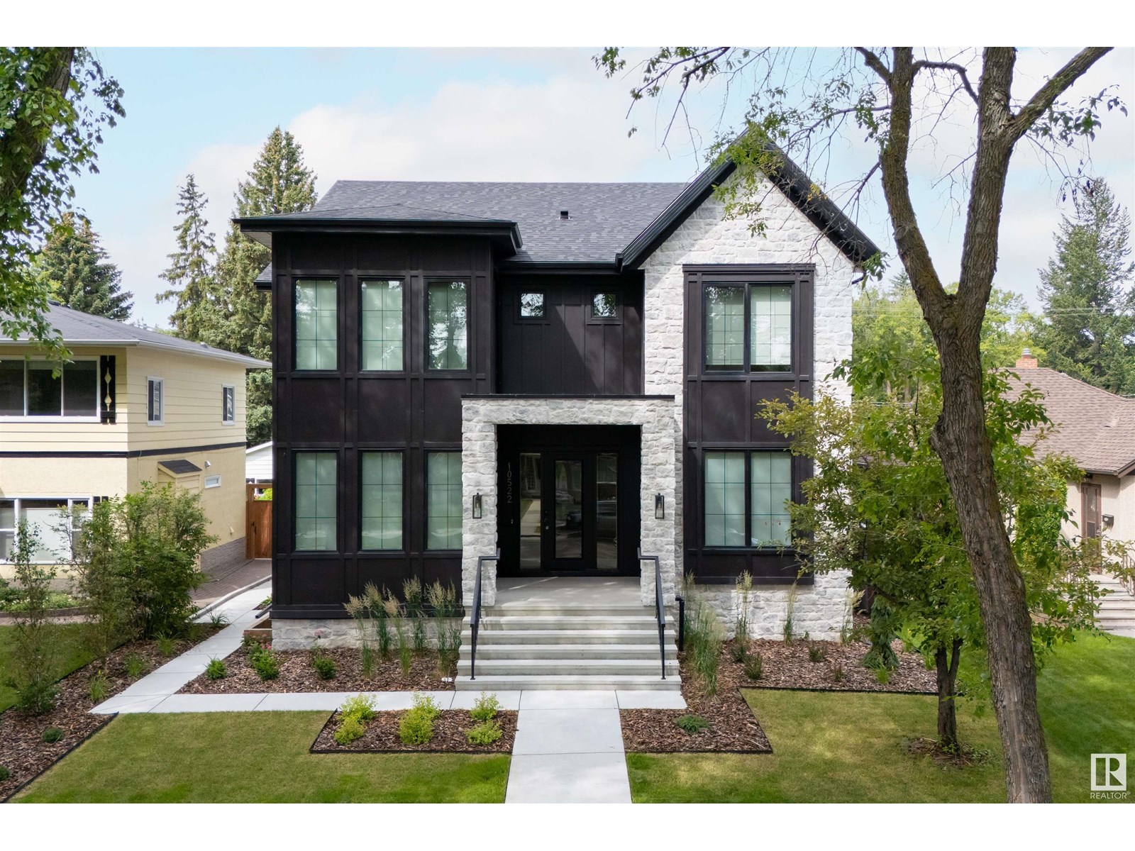 10522 134 ST NW