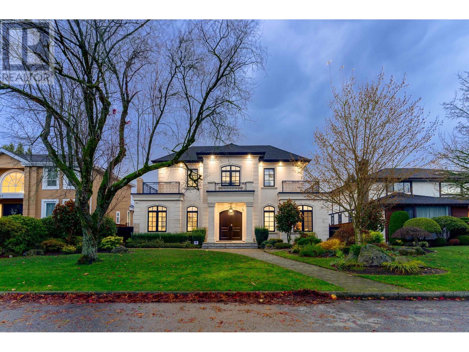 1332 W 51ST AVENUE