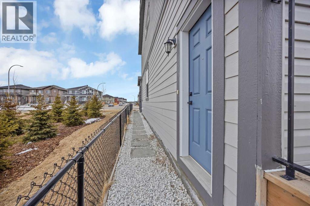 678 Cornerstone Avenue NE