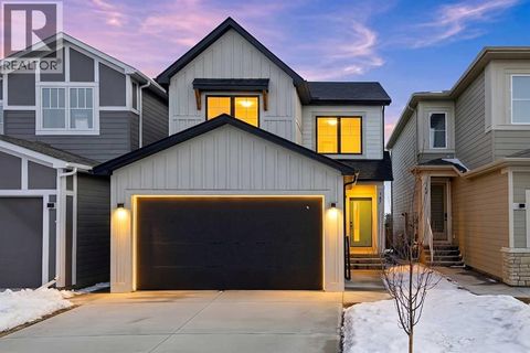 147 Belvedere Crescent SE Calgary AB T2A7Y5