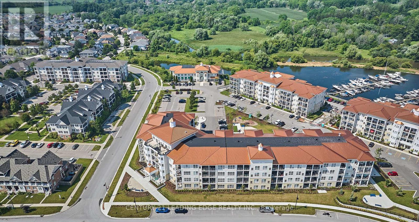 105 - 50 LAKEBREEZE DRIVE