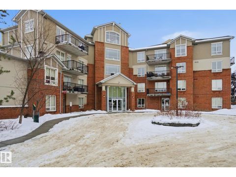 #126 6315 135 AV NW Edmonton AB T5A5J7