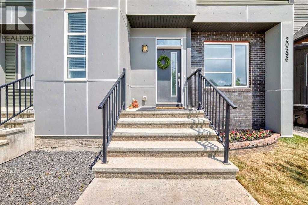 20596 Main Street SE