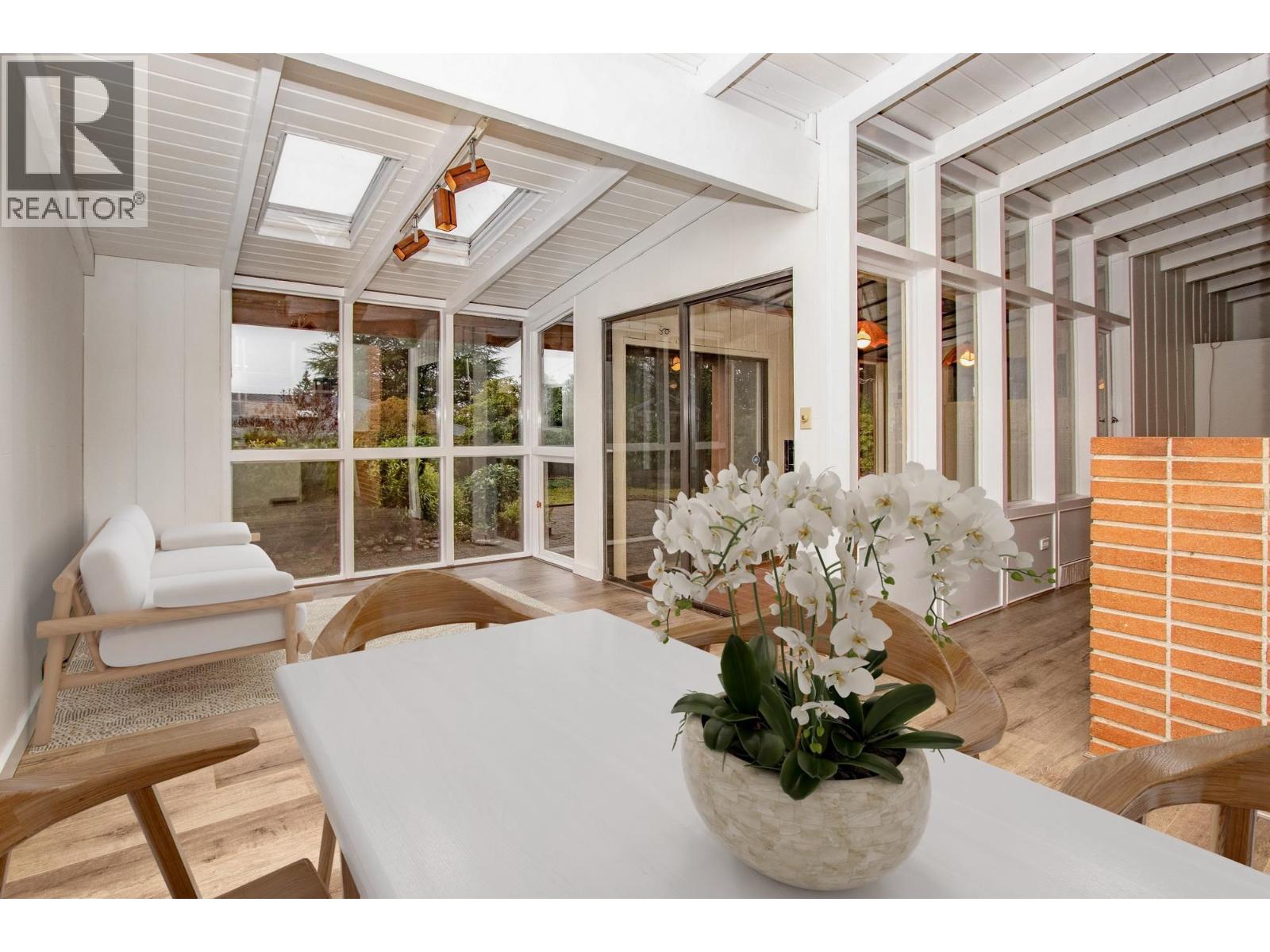 4067 SUNNYCREST DRIVE