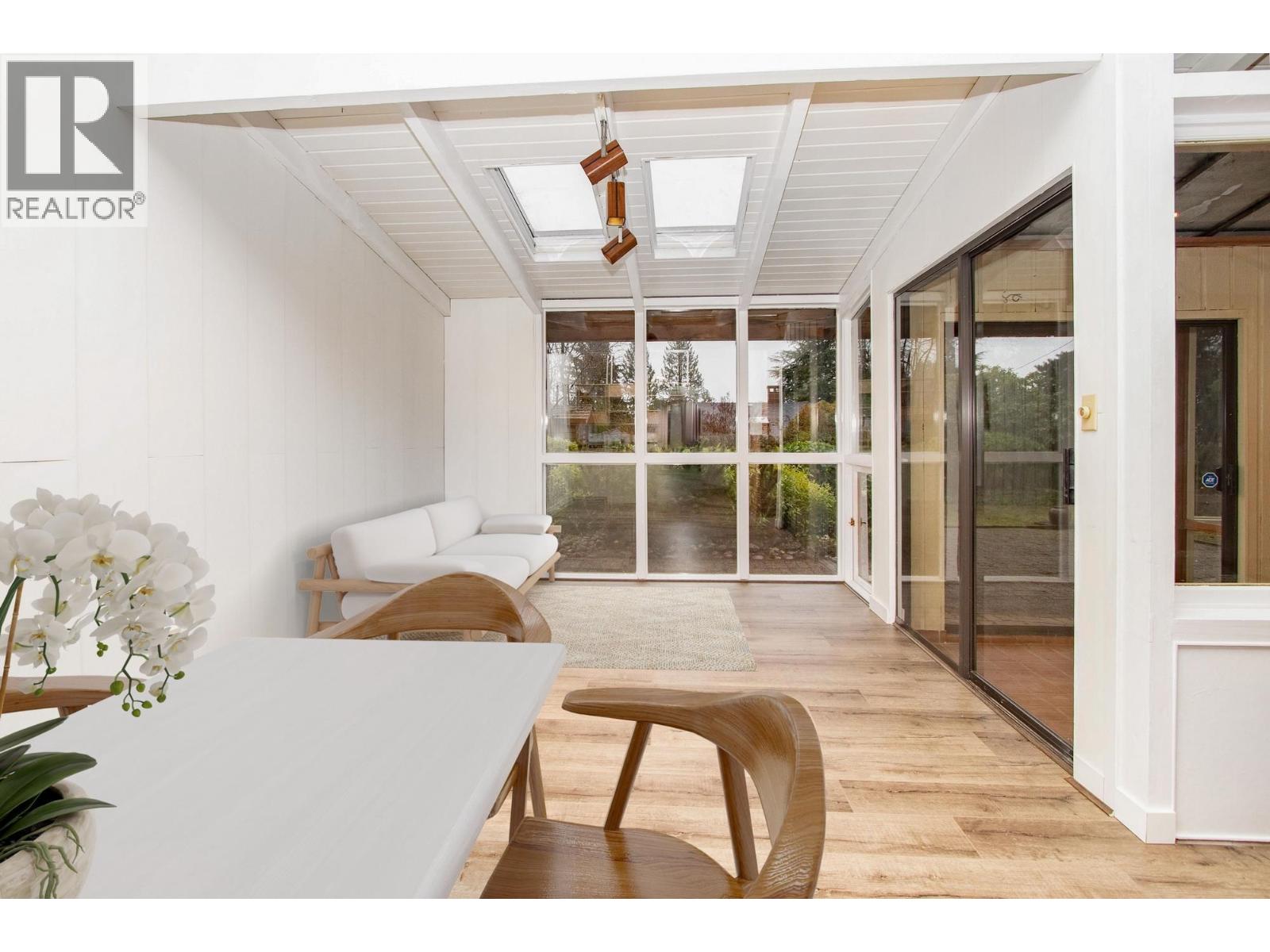 4067 SUNNYCREST DRIVE