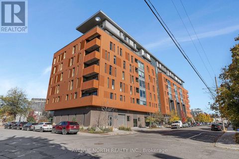 101 - 135 BARRETTE STREET Ottawa ON K1L7Z9