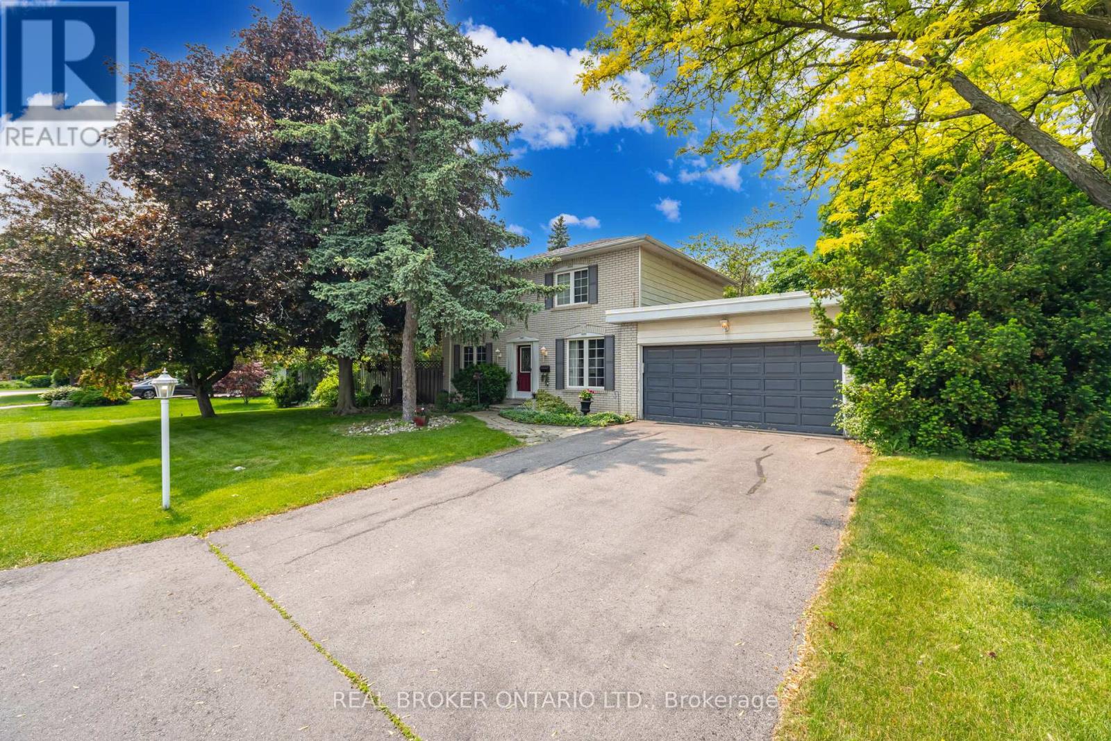 30 MALVERN COURT