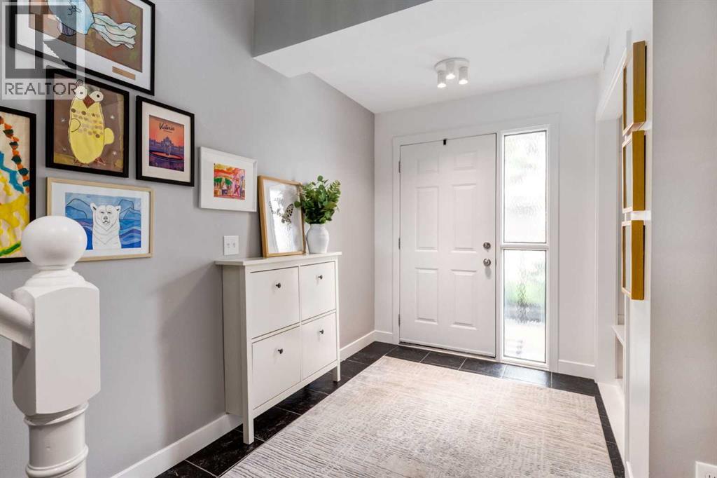 88 Coachway Gardens SW