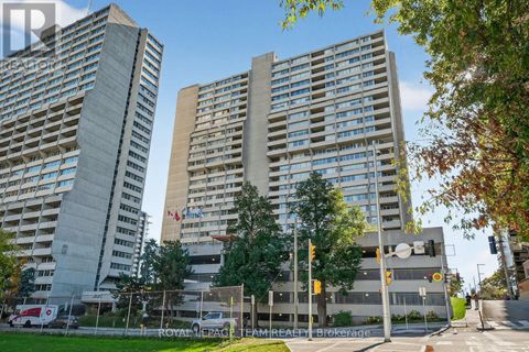 1801 - 530 LAURIER AVENUE W Ottawa ON K1R7T1