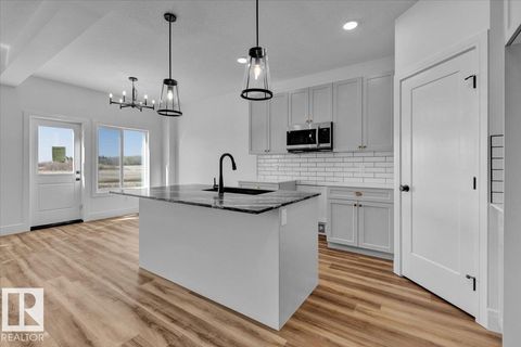 70 SUMAC CL Fort Saskatchewan AB T8L0Z9