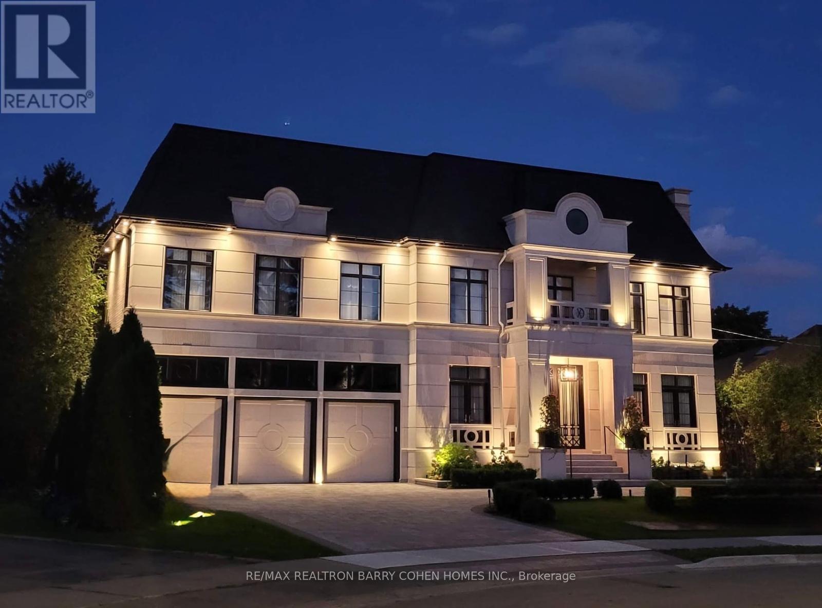61 ORLON CRESCENT