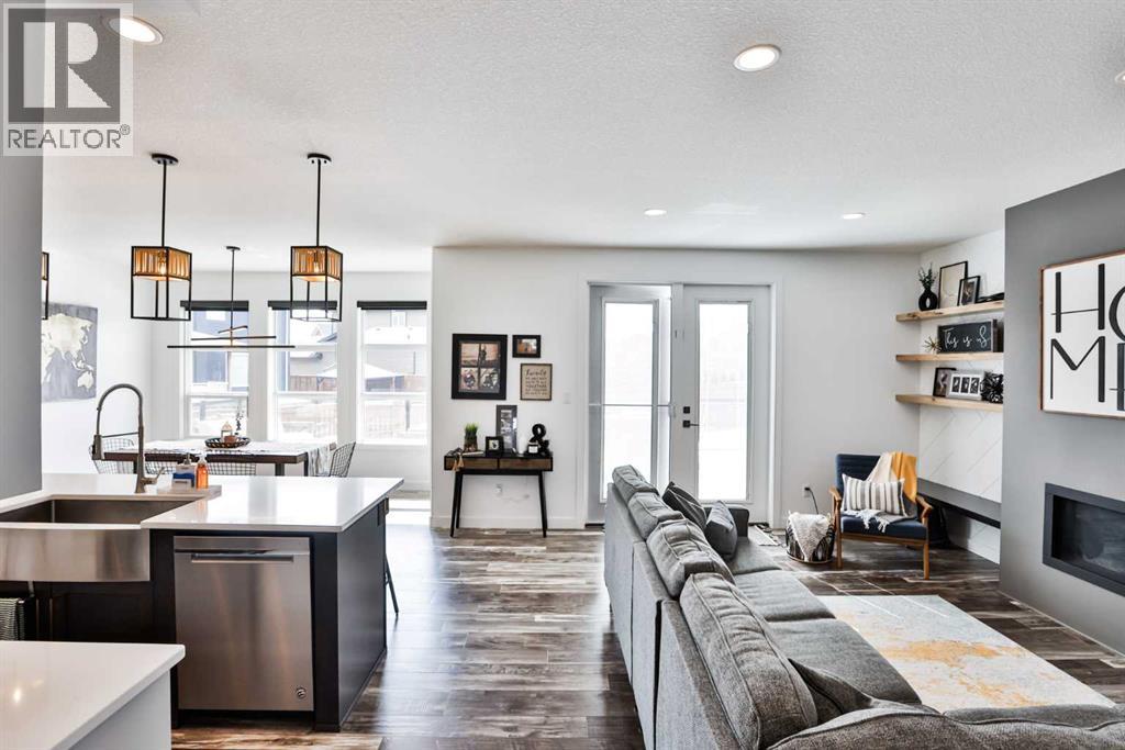 218 Stonecrest Bay W