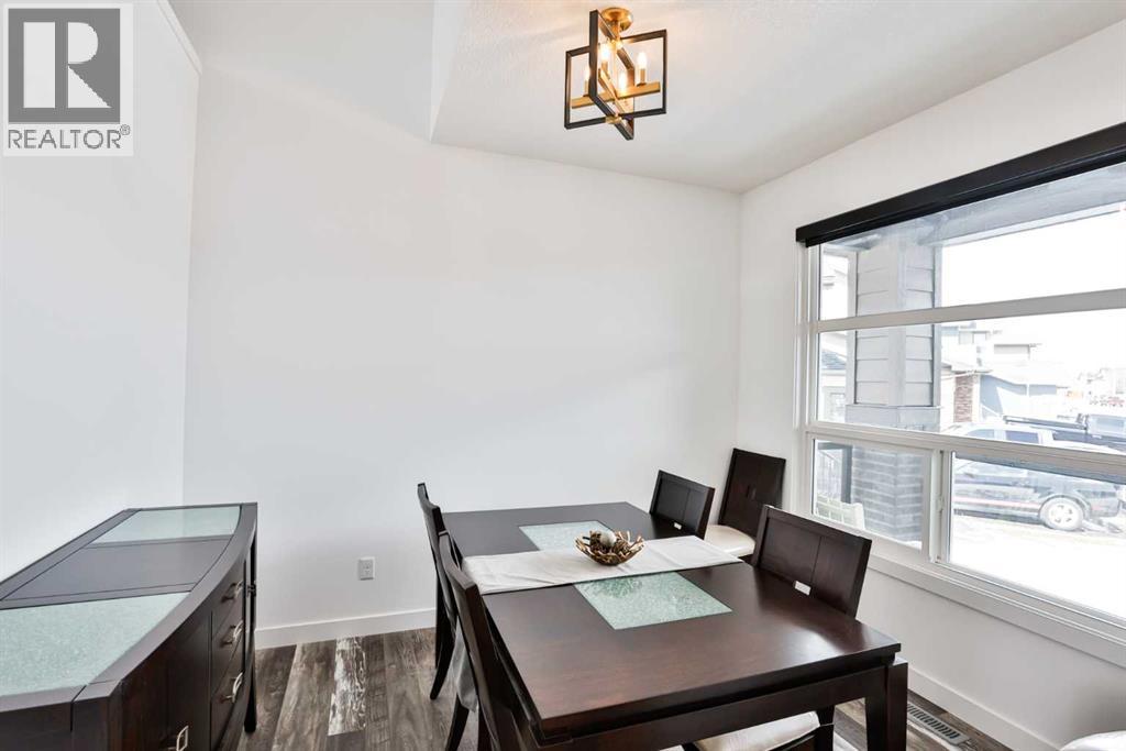 218 Stonecrest Bay W