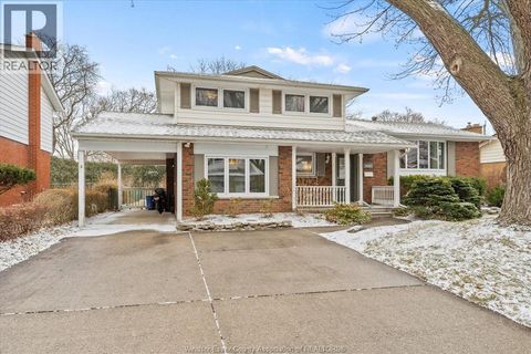 Property photo of 3640 avondale, windsor, ON n9e1x9