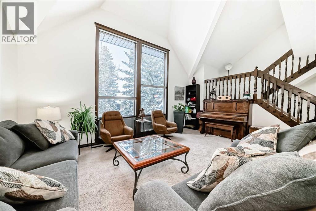 227 Coachwood Crescent SW