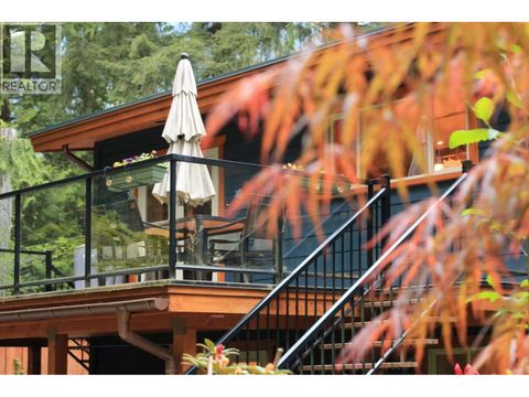 4793 CAPILANO ROAD North Vancouver BC V7R4K2