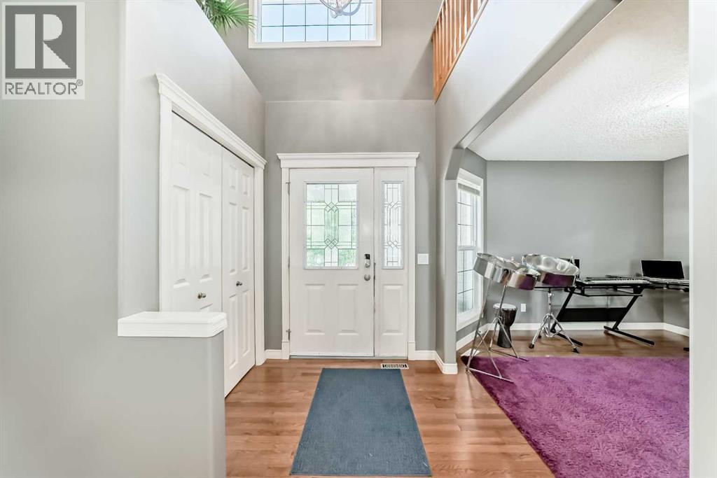 73 Crestmont Drive SW