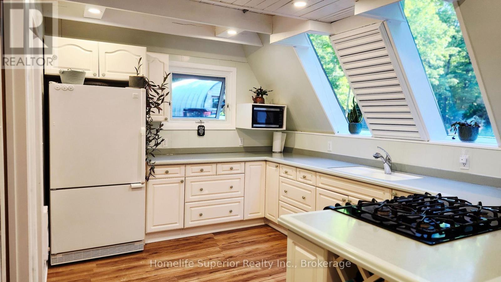 1121 COOK ROAD