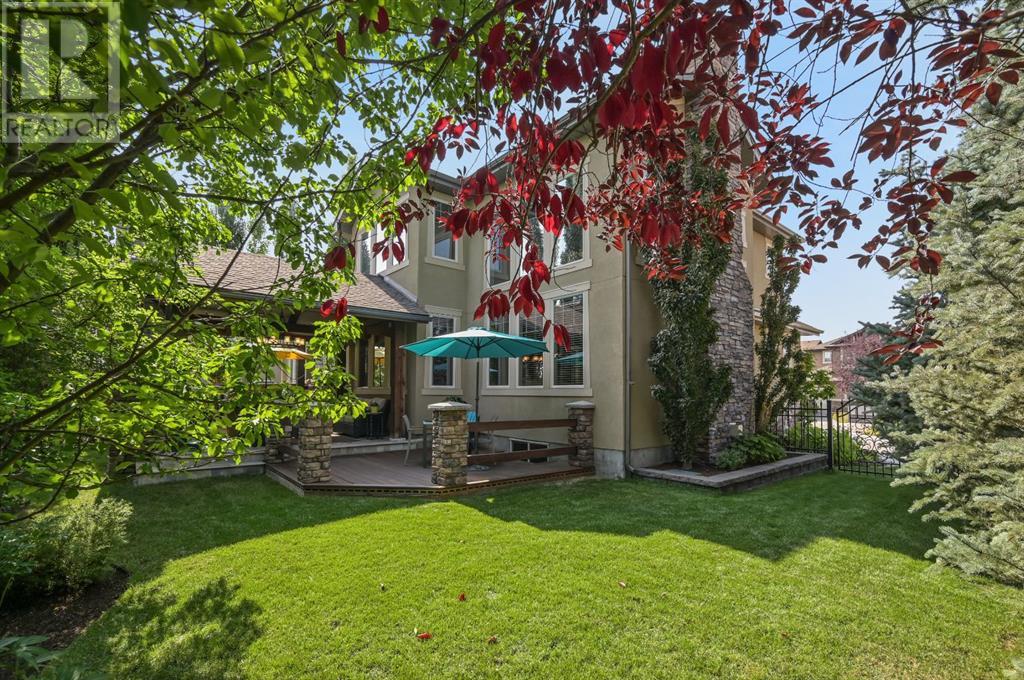 141 Rockcliff Bay NW