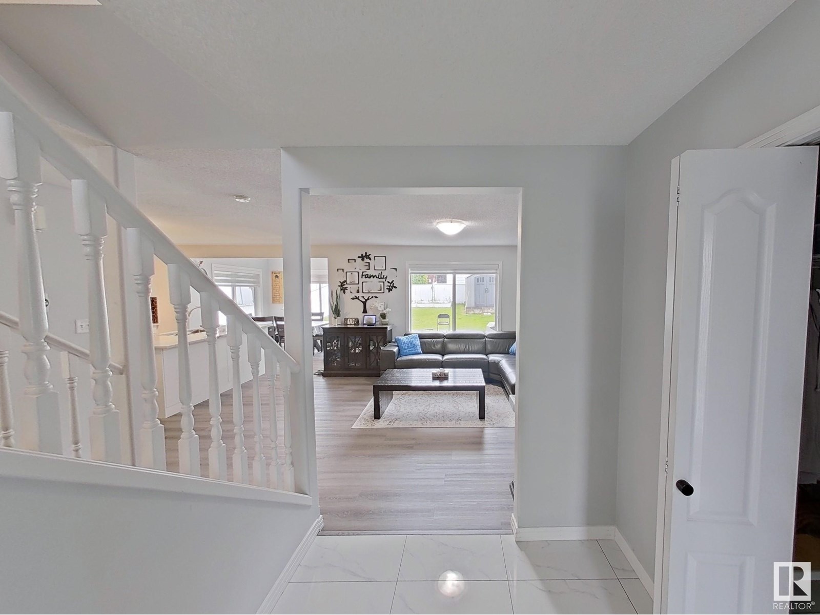 315 WILD ROSE WY NW