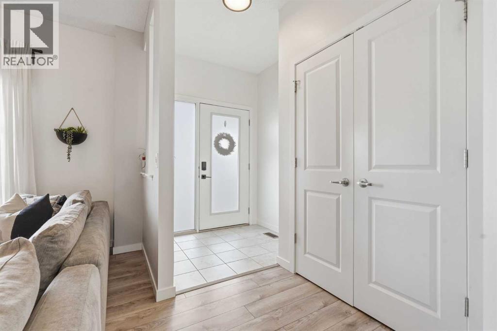 45 Copperpond Avenue SE