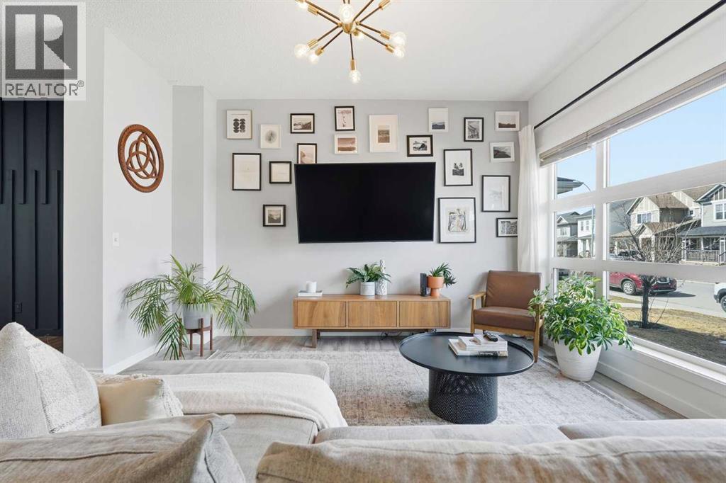 45 Copperpond Avenue SE