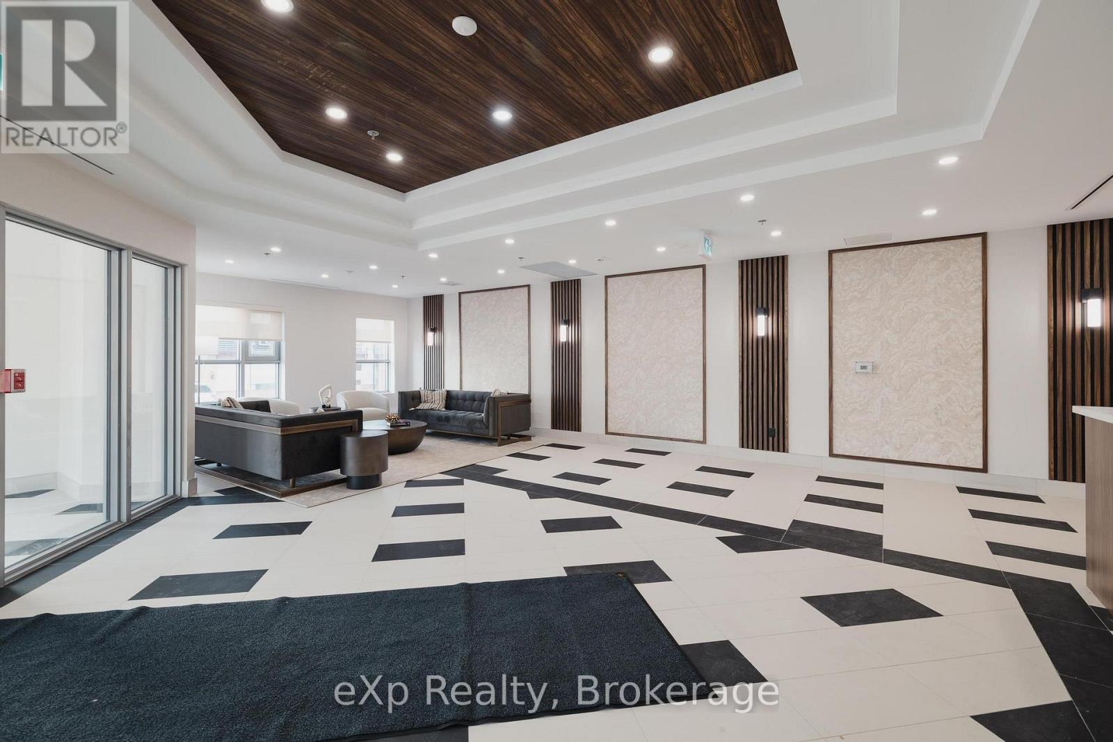 203 - 223 10TH STREET