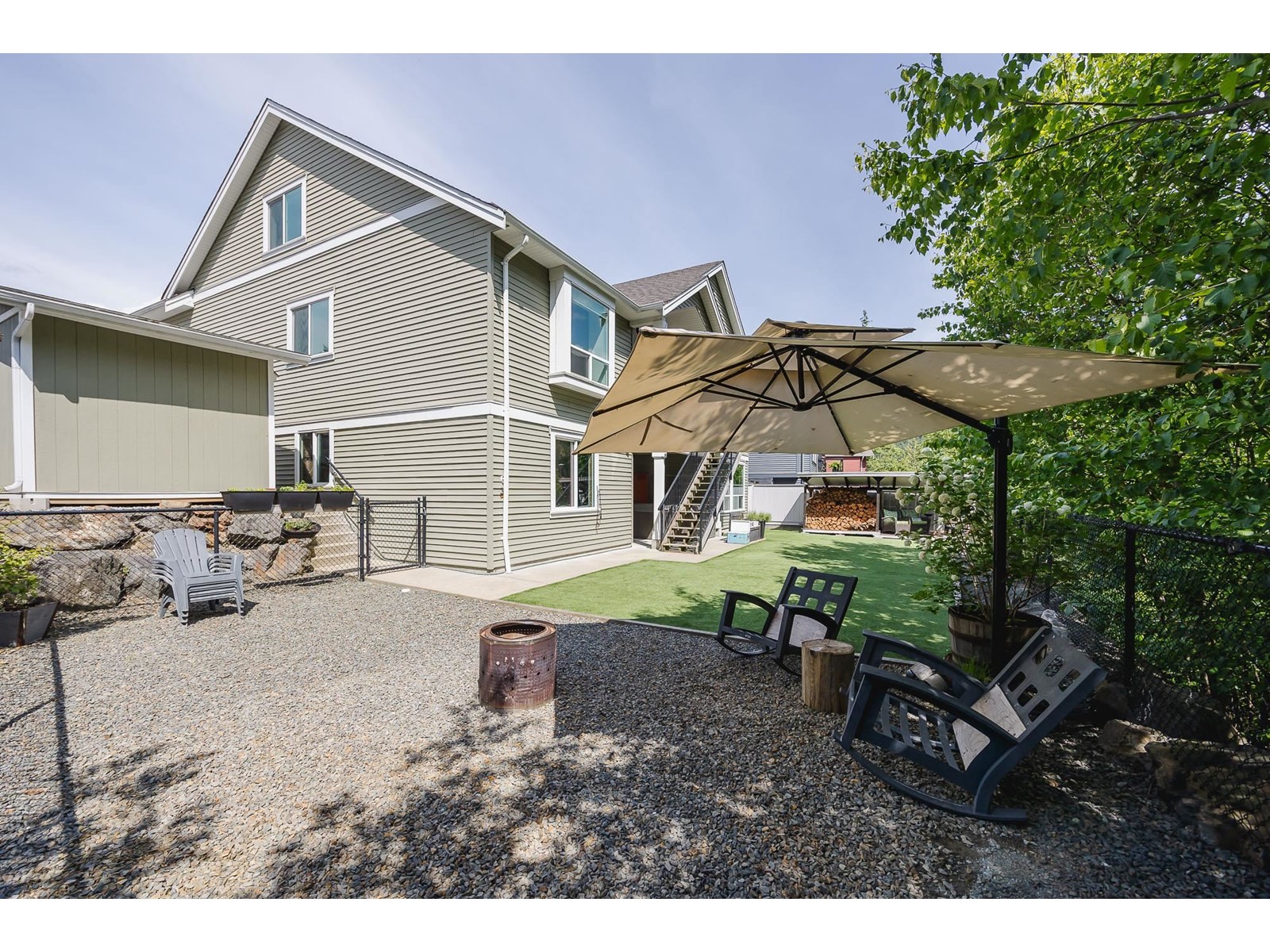 10 1911 WOODSIDE BOULEVARD|Mt Woodside