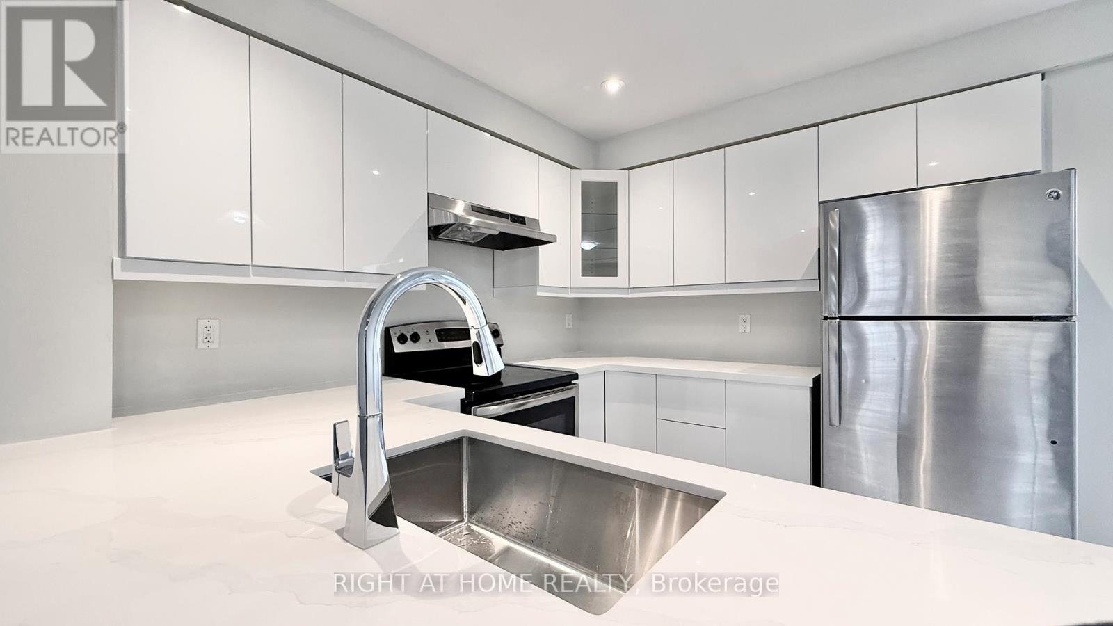87 MAYLAND TRAIL
