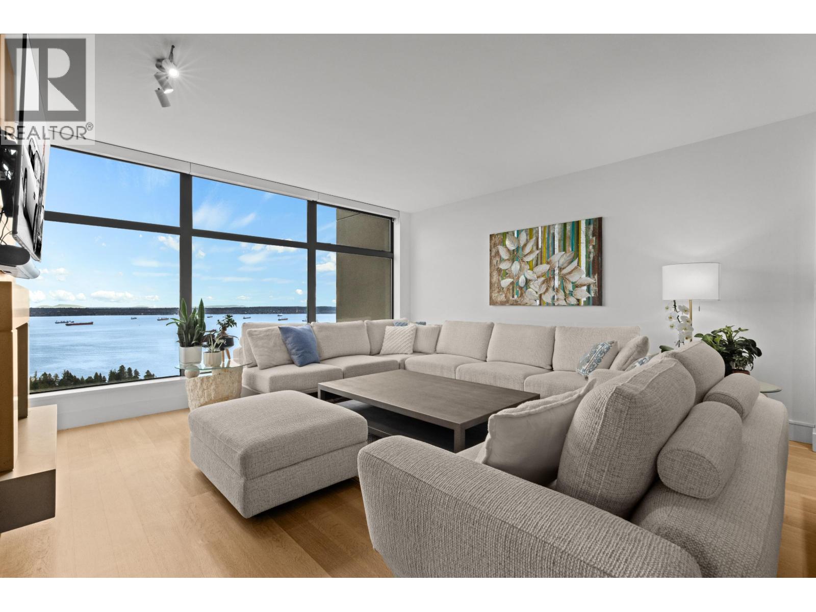 1001 3315 CYPRESS PLACE