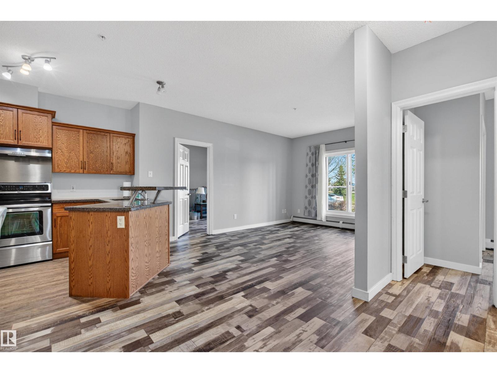 #125 263 MACEWAN RD SW