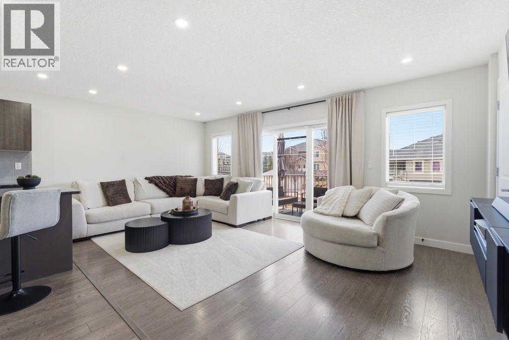 704, 250 Sage Valley Road NW