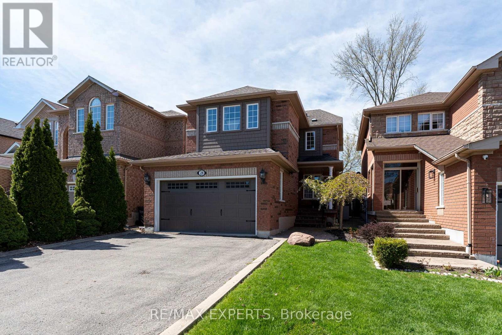 28 CRESTRIDGE DRIVE