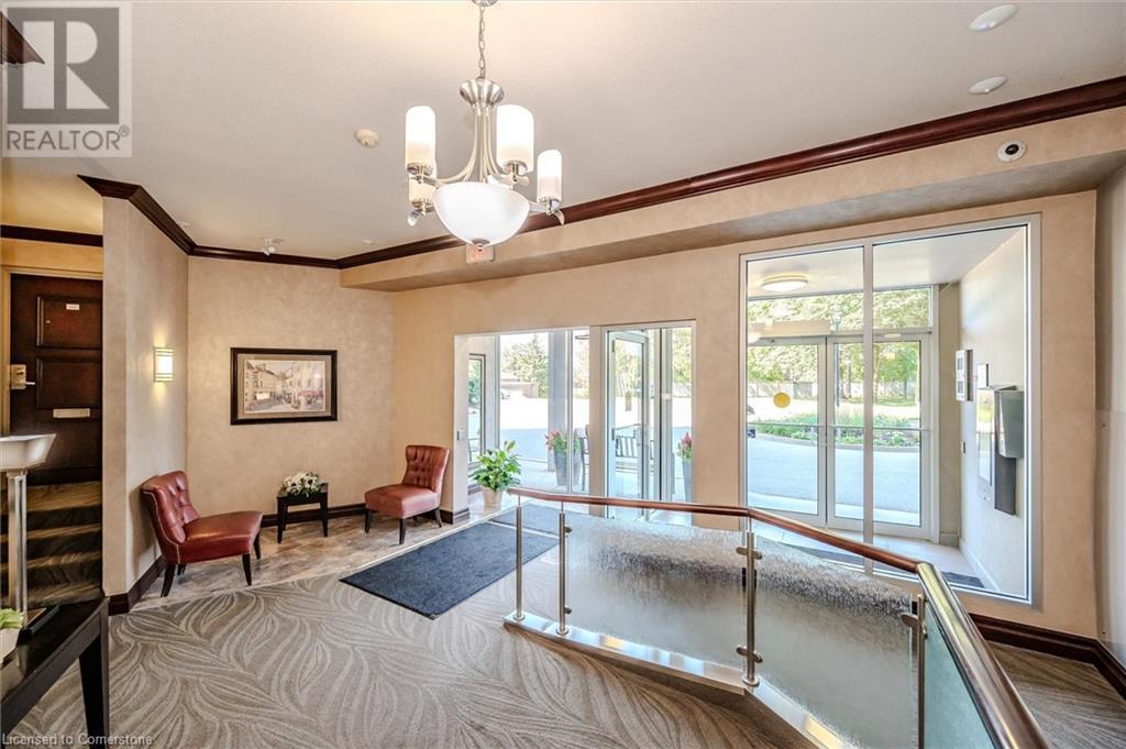 250 GLENRIDGE Drive Unit# 603