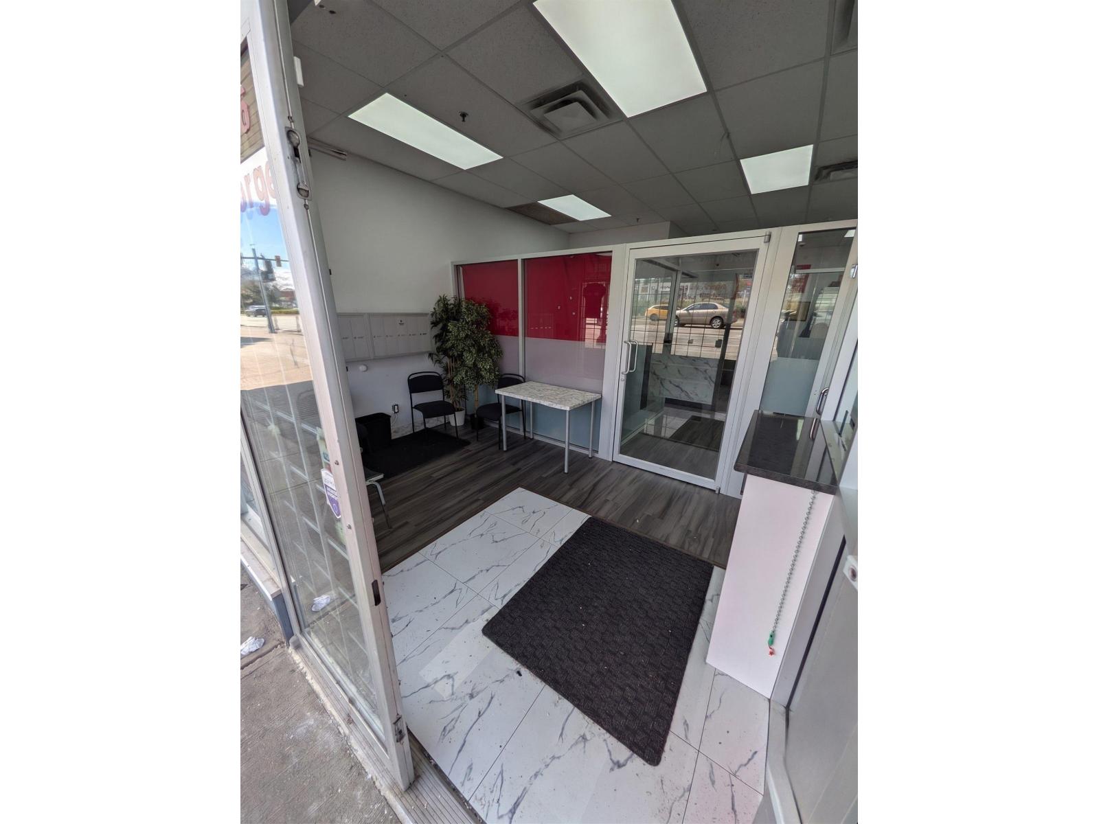 104 10663 KING GEORGE BOULEVARD