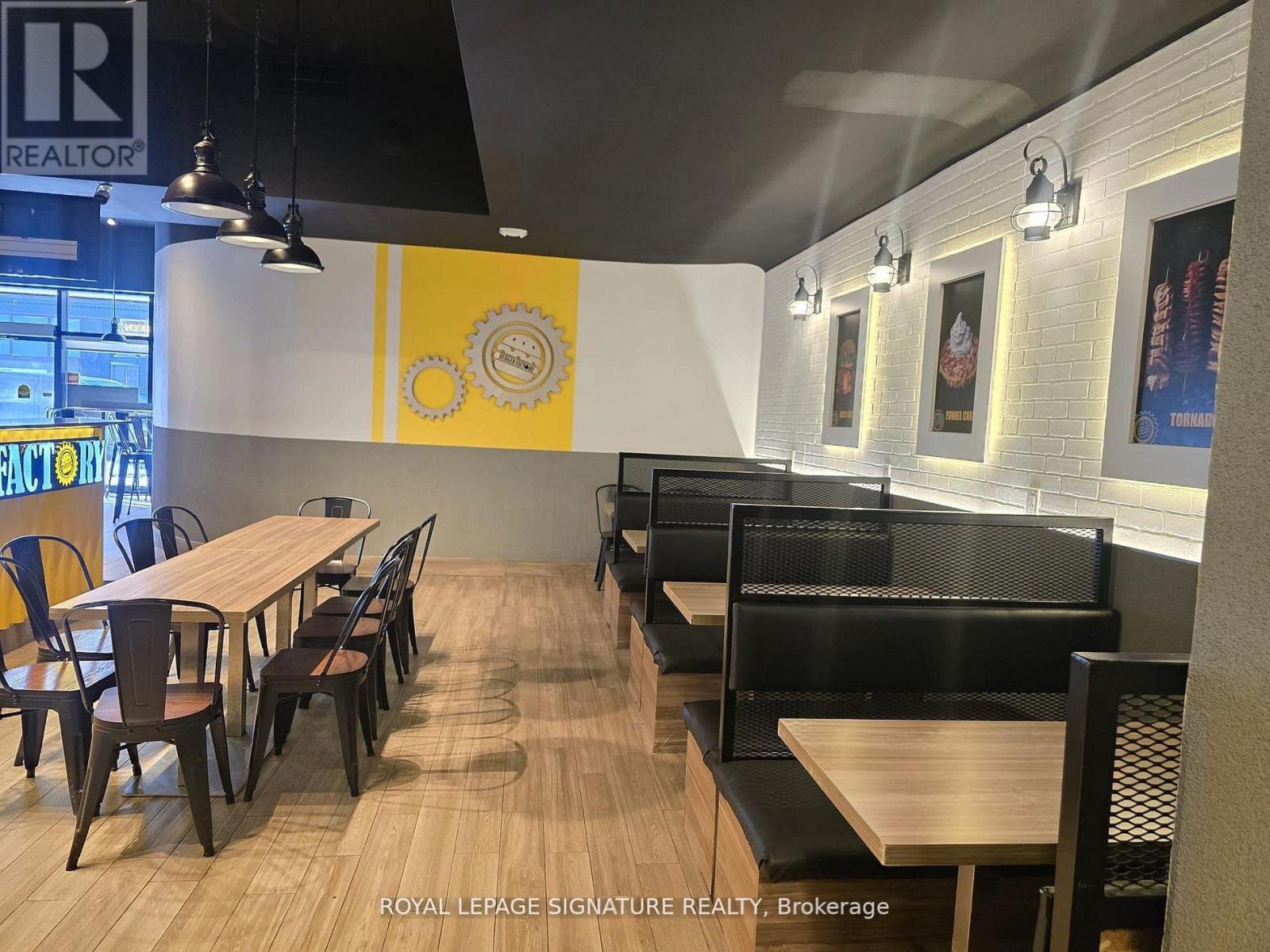 101 - 293 DALHOUSIE STREET