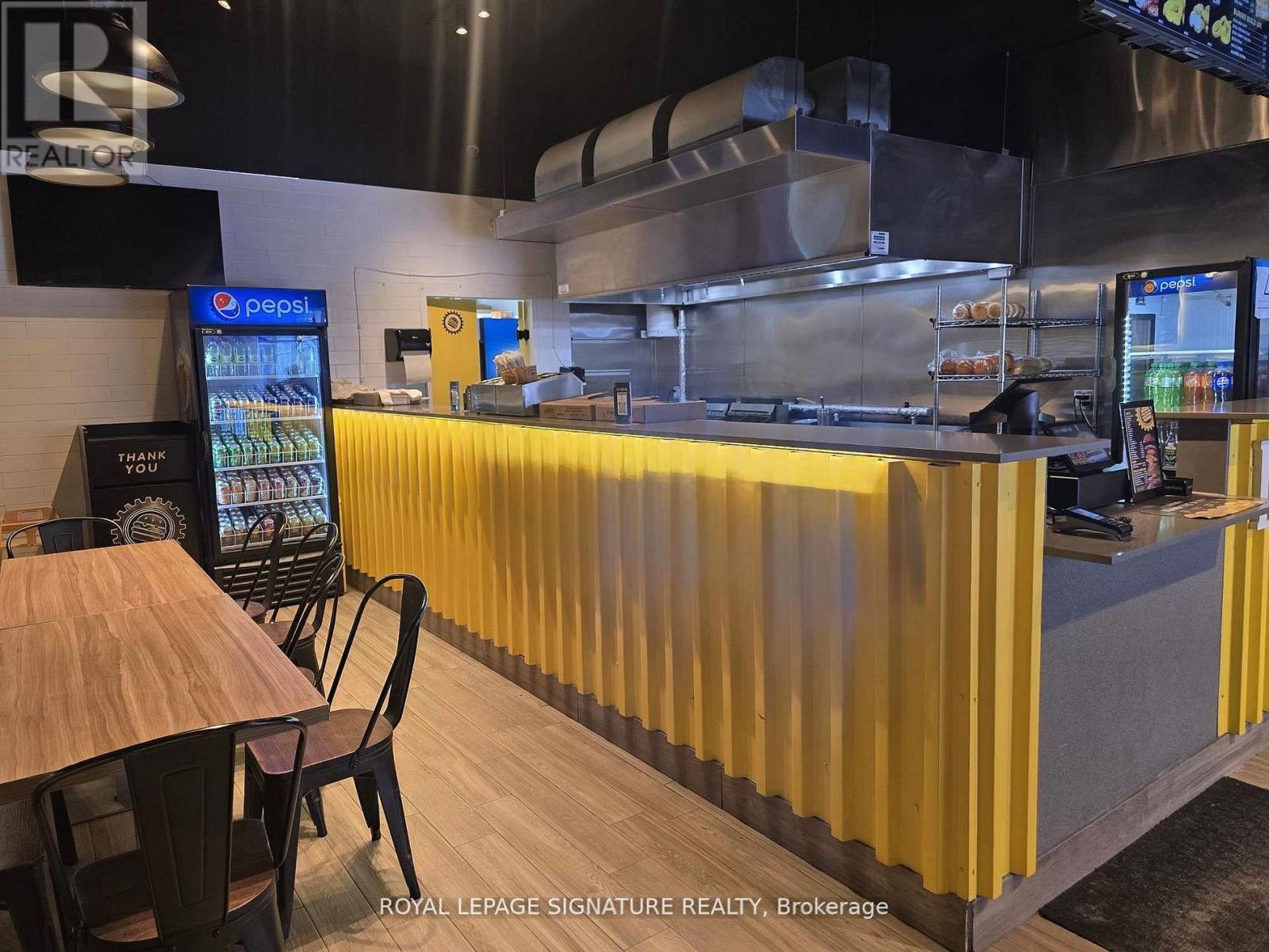 101 - 293 DALHOUSIE STREET