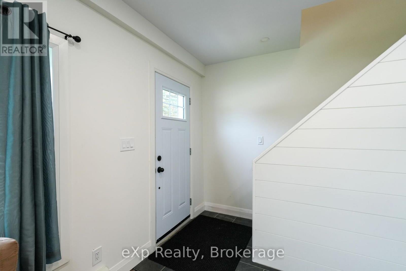 136 BREADALBANE STREET S