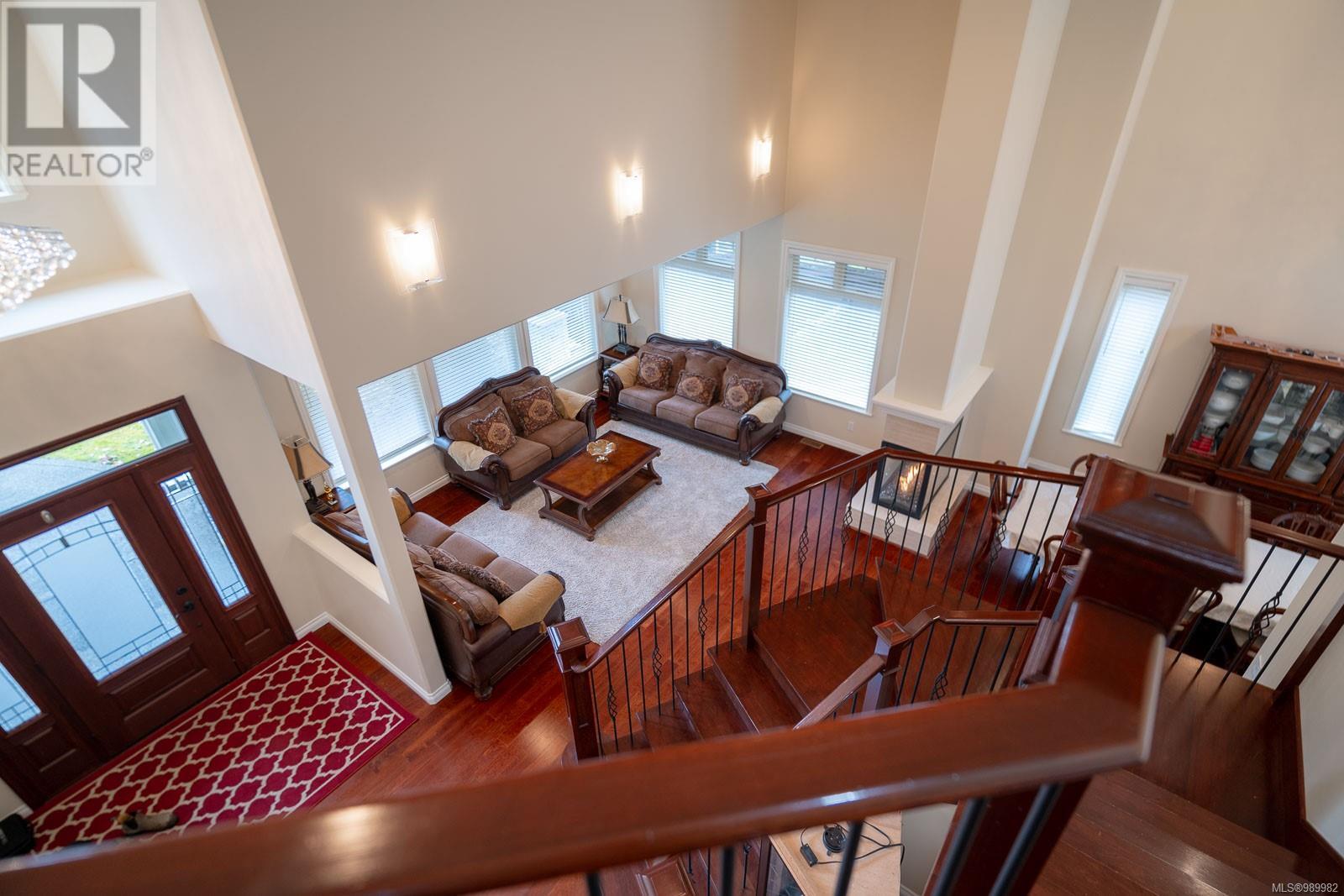 3454 Waterfern Dr