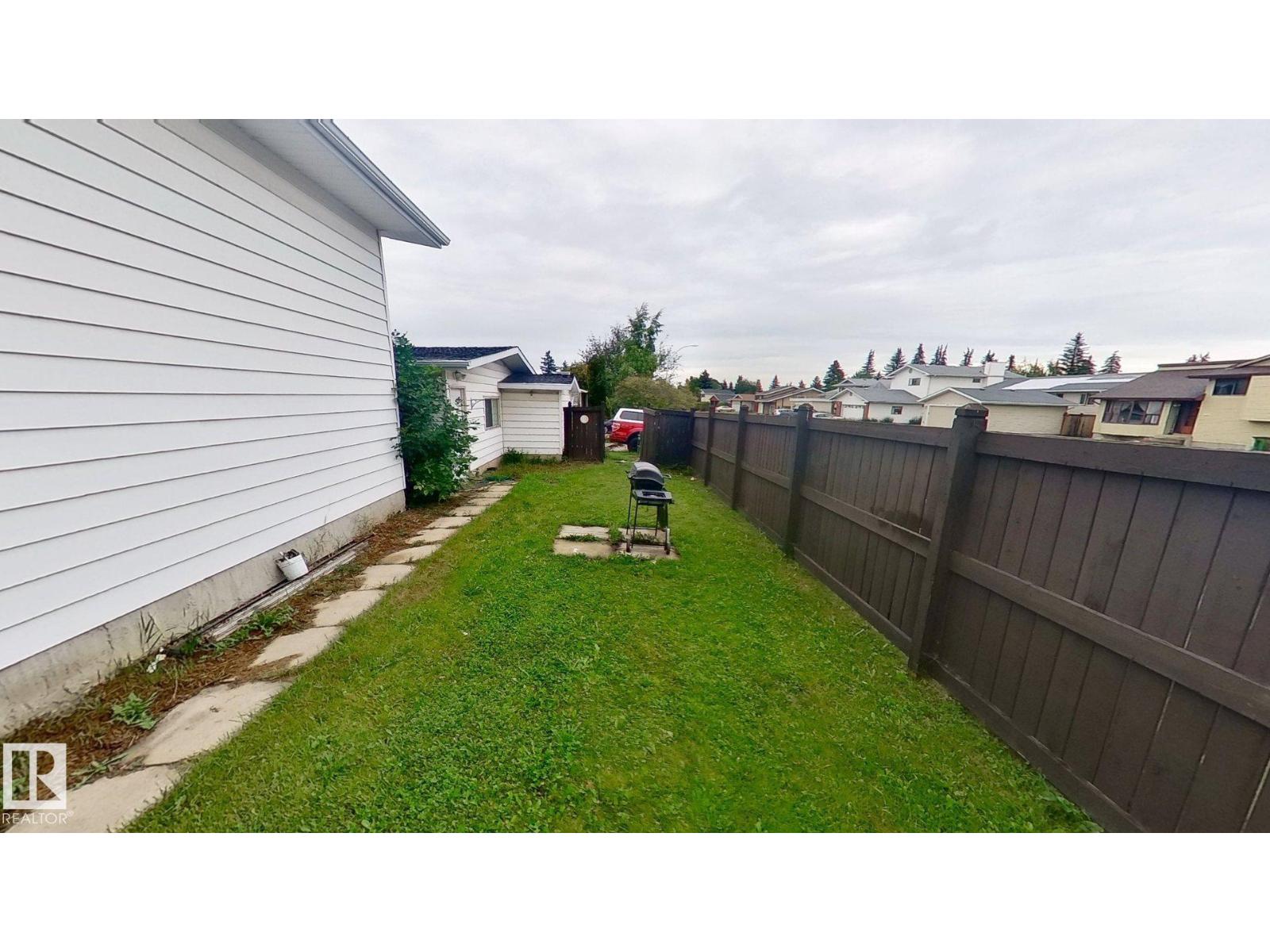 4904 19 AV NW