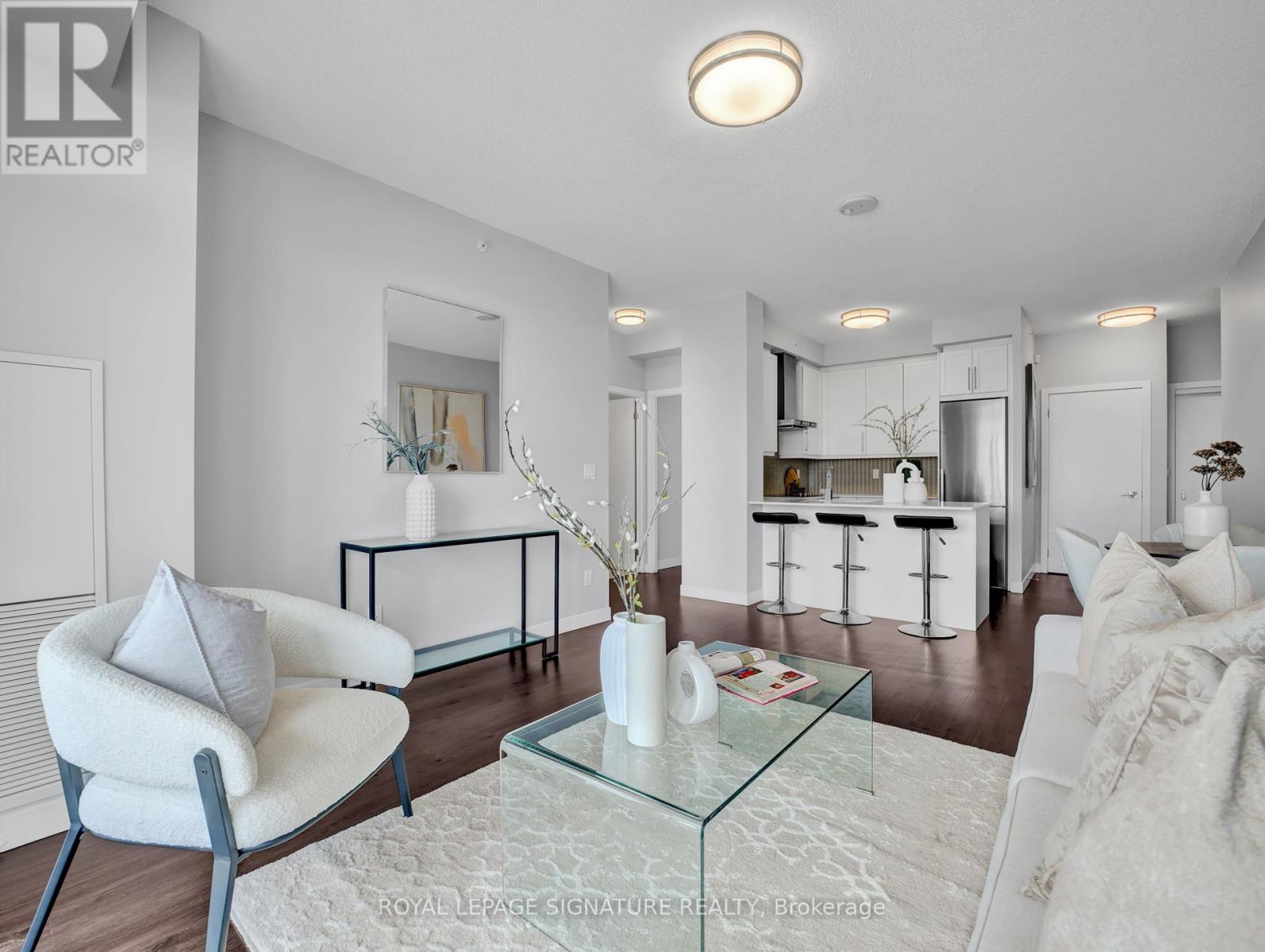 610 - 2081 FAIRVIEW STREET
