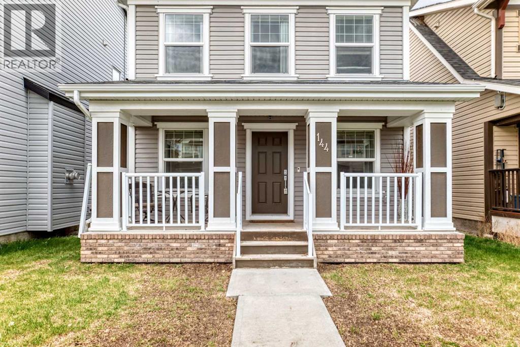 144 Copperpond Parade SE
